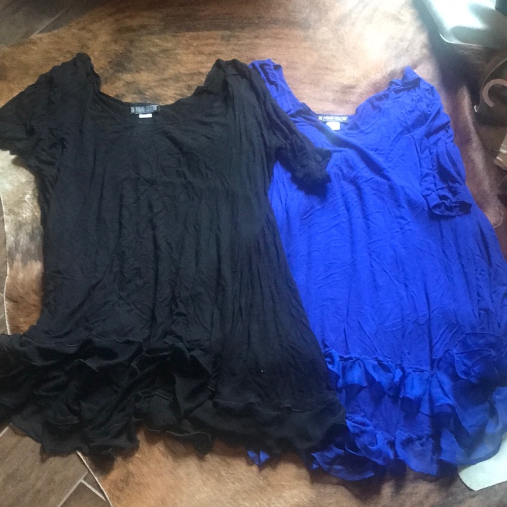 Black and Blue 2xl tunics